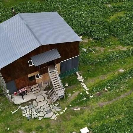 Vila Latphari In Ušguli Exteriér fotografie