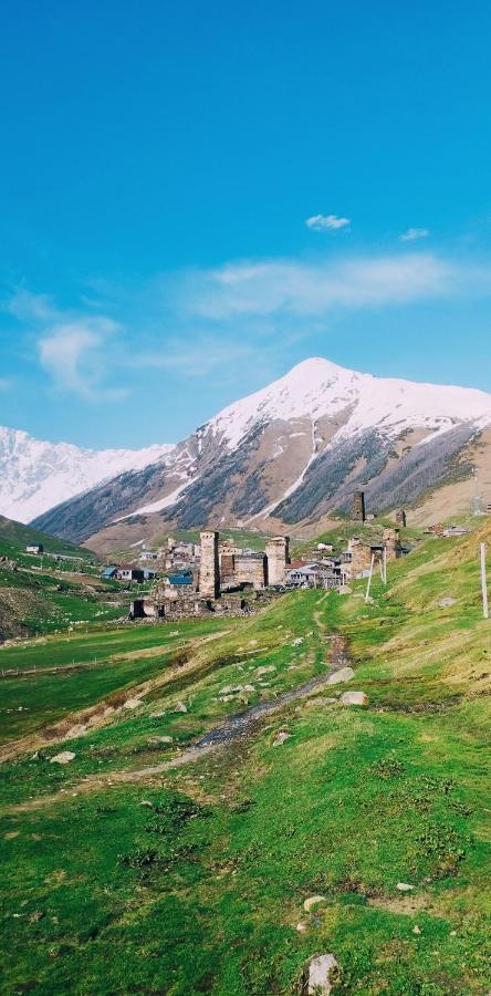 Vila Latphari In Ušguli Exteriér fotografie